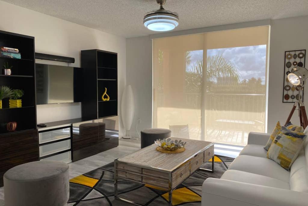Ferienwohnung Yacht Club At Aventura 2 Bed 2 Bath Luxurius Cozy Brand New 2020 Exterior foto
